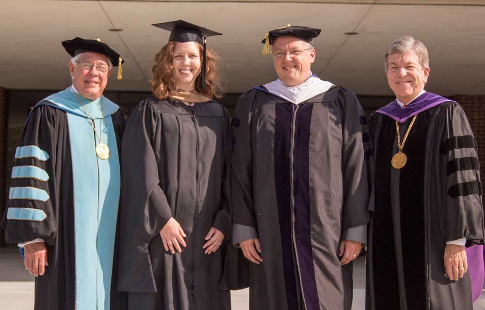 SBU.Convocation.Chairs