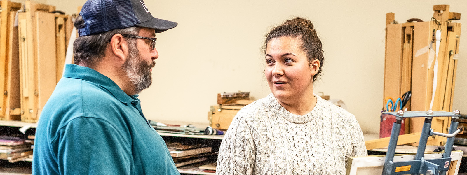 art student works on drawing project