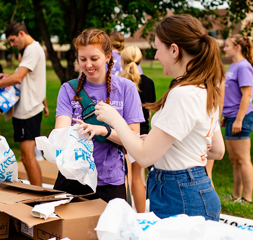 SBU students leading a food drive on campus students leading a food drive on campus